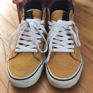 SK8 HI MTE VANS